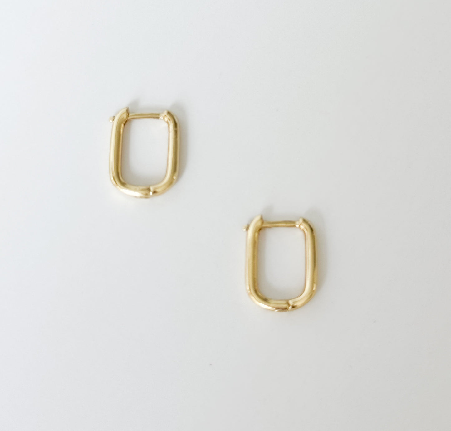 Classic Oval Hoops