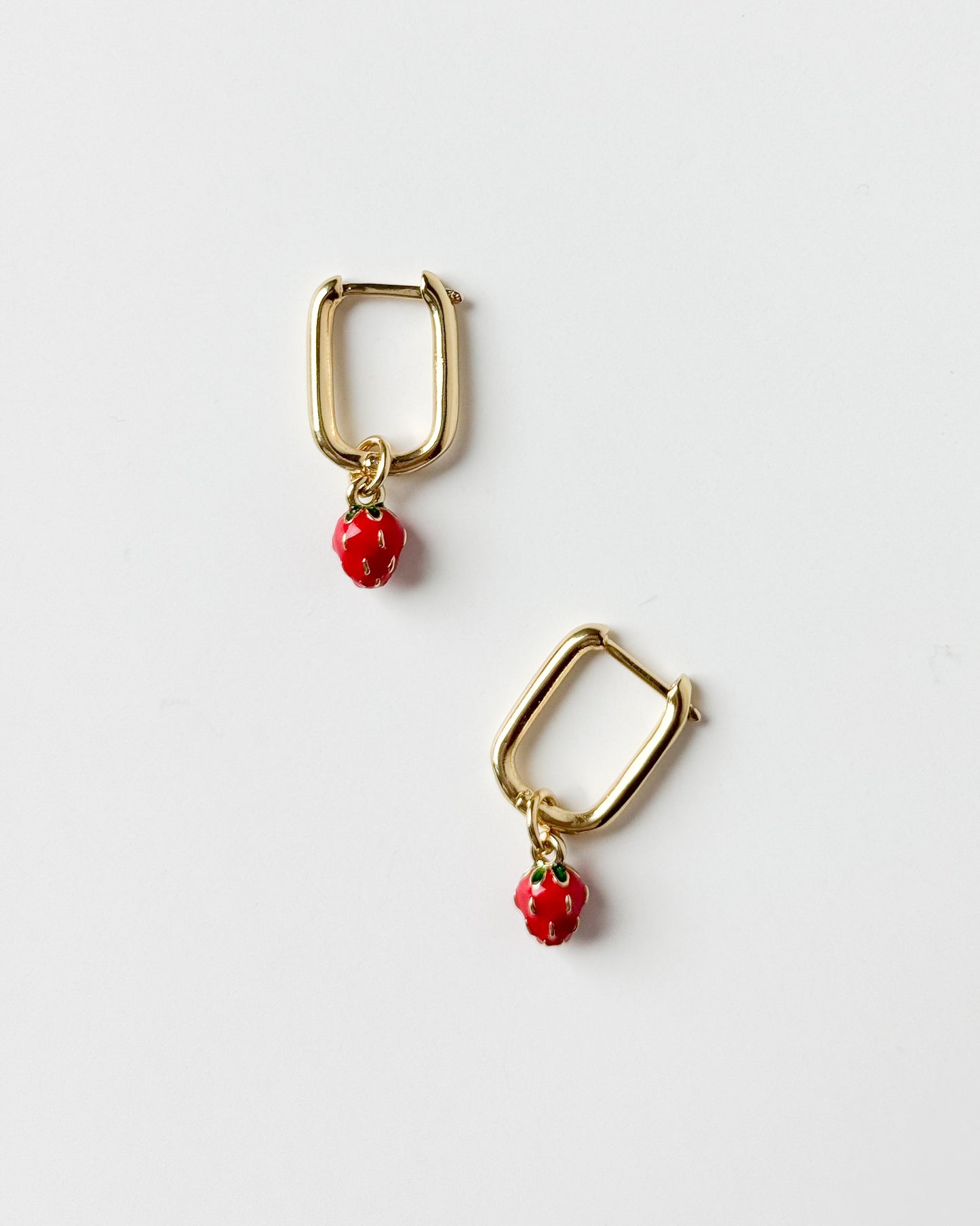 Strawberry Oval Hoops