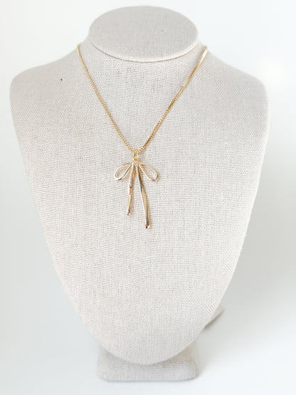 Bow Necklace