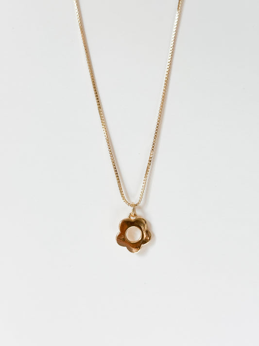 Daisy Necklace